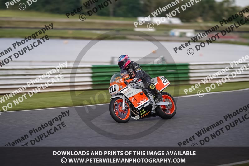 enduro digital images;event digital images;eventdigitalimages;mallory park;mallory park photographs;mallory park trackday;mallory park trackday photographs;no limits trackdays;peter wileman photography;racing digital images;trackday digital images;trackday photos